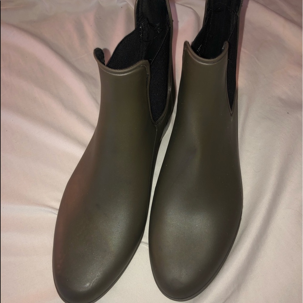 TARGET rain boot